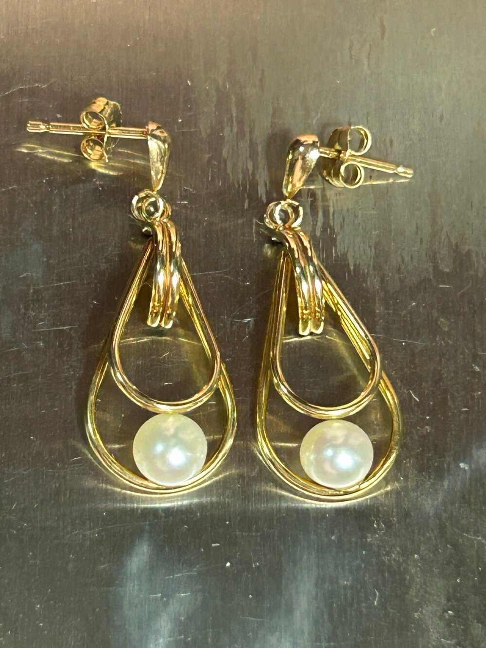 NWOT 14k solid yellow gold white pearl drop dangle pot earrings fine jewelry